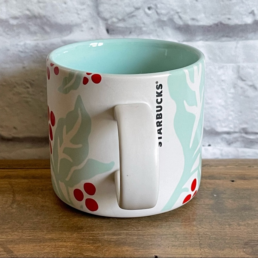 STARBUCKS 2018 Holly Berry 12oz Mug Cup - Picture 3 of 7
